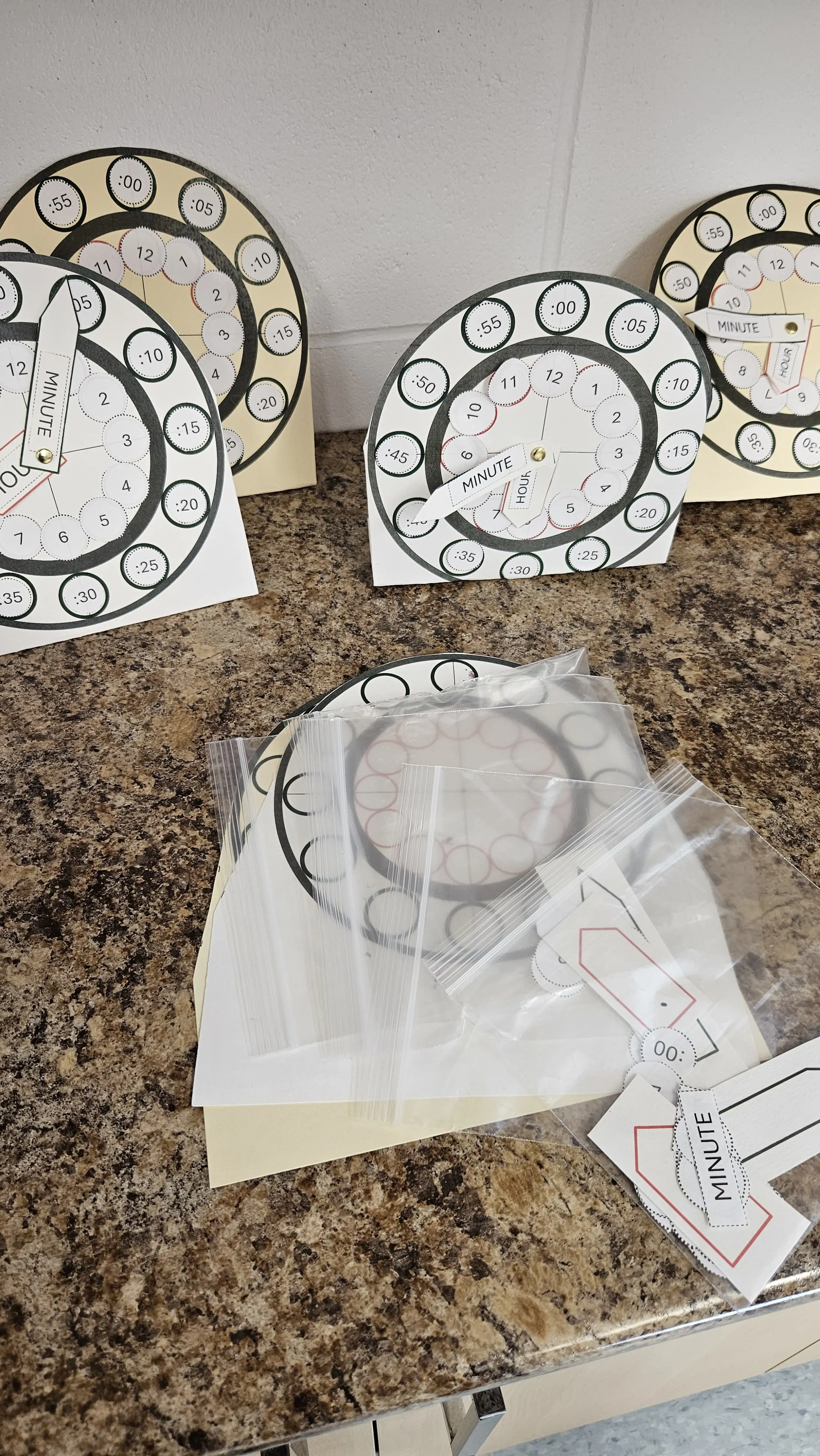 Clock model activity during a mathematics lesson